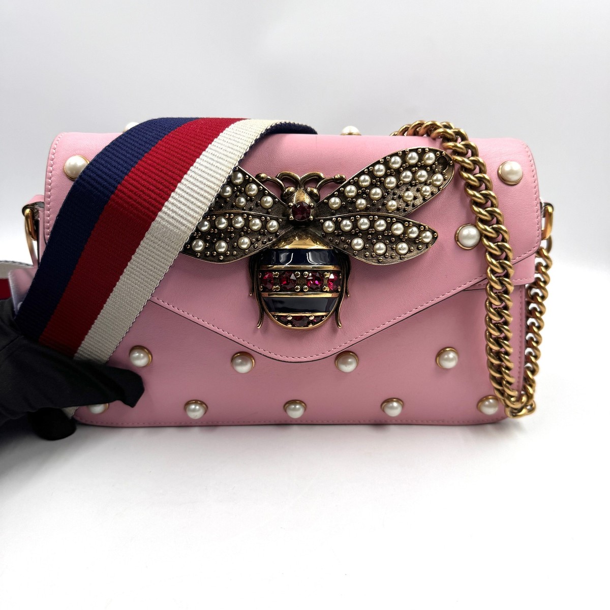 Pre-Owned Gucci Pink Leather Broadway Pearly Bee Shoulder Bag | eBay