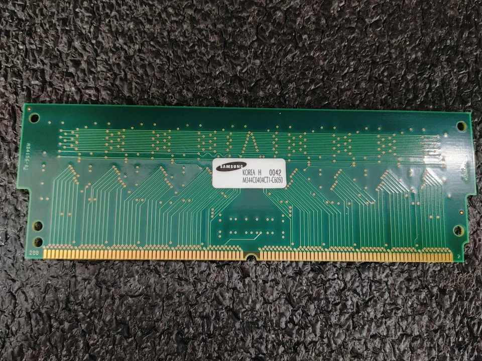 Sun Microsystems 595-5409-01 X7043A Sun X7043A 128MB Memory Kit (2×64MB) - Image 4 of 4