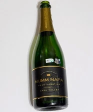 NY YANKEES 2009 GAME USED AL EAST CHAMPIONS CHAMPAGNE BOTTLE + STEINER MLB HOLO