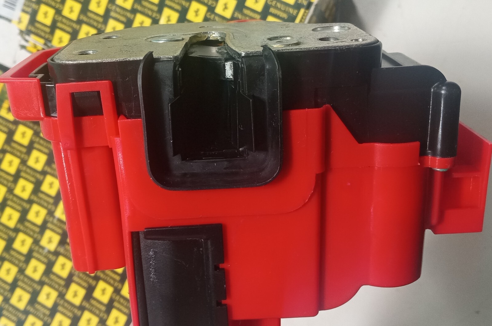 Ferrari California Door Lock Latch_Cable_69978700_Right Hand Side_NEW_GENUINE