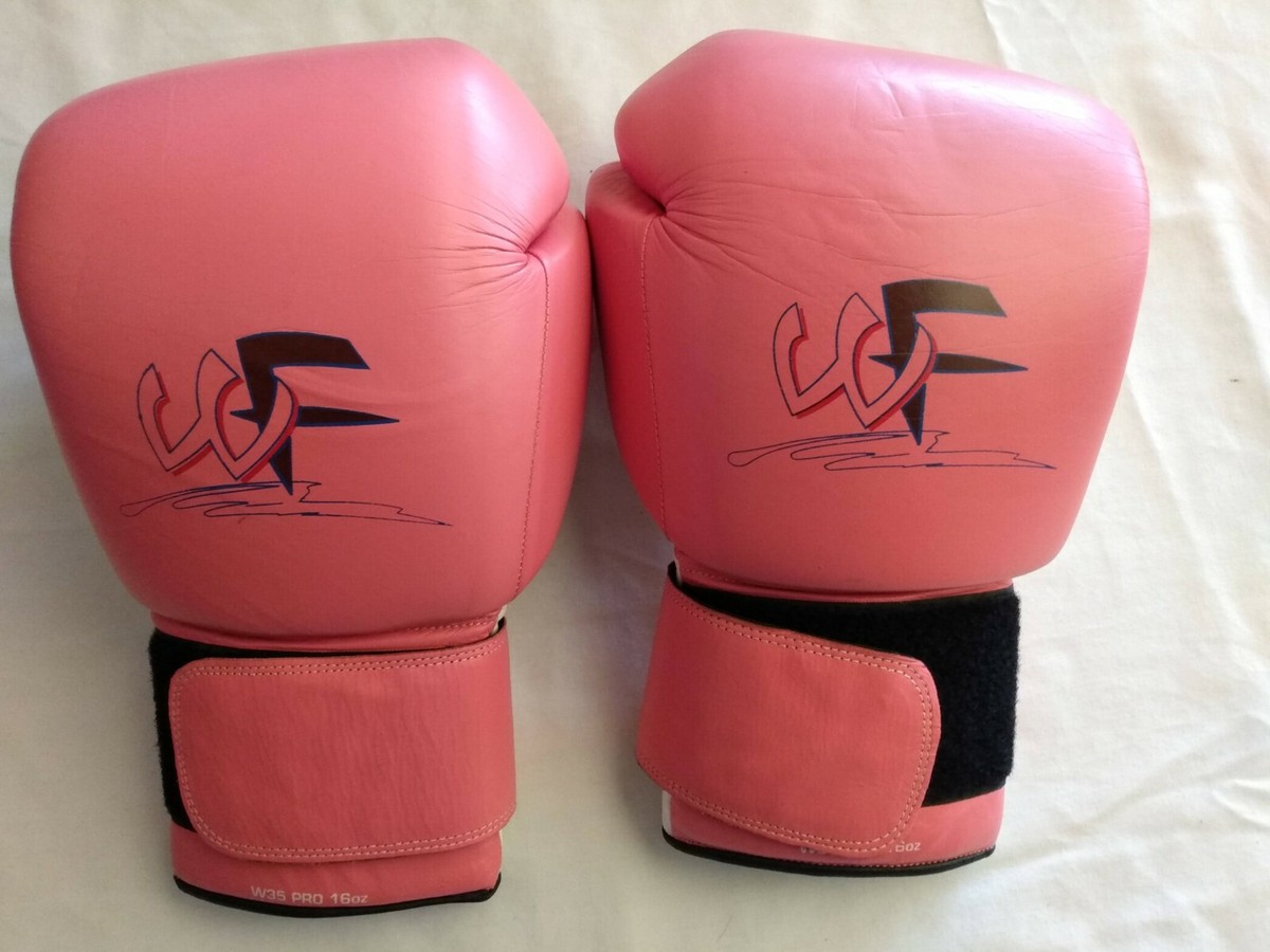 Winning ボクシンググローブ 16 oz ピンク/ホワイト Boxing Gloves Womens Pink and White 16 Ounce Boxing Gloves