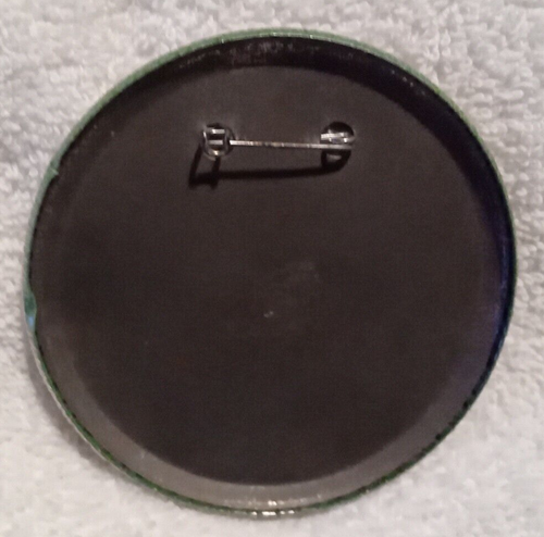 Notre Dame Fighting Irish Green Machine Vtg Pinback Button NCAA March Madness - Picture 3 of 5