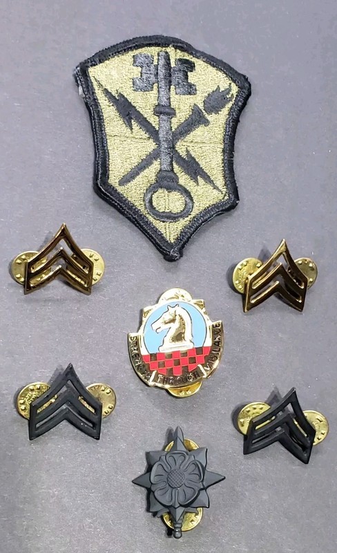 U.S. Army 902nd MI Group Patch, DUI w/ Sergeant E-5 Rank & MI Crest Used 1990s