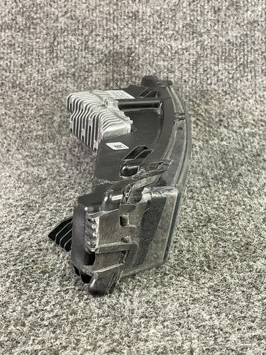 Jaguar F-Pace 2017β2020 Front Right DRL Fog Light π‘ OEM JPLA-15200-AC - Foto 9 di 24