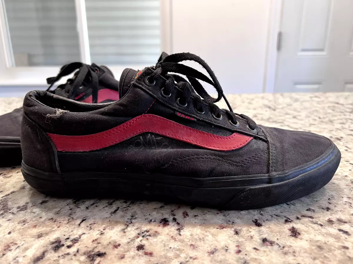 vase plukke Rug SIGNED - AFI - Vans - Black Red Old Skool Skate Sneakers MENS 13 - RARE |  eBay