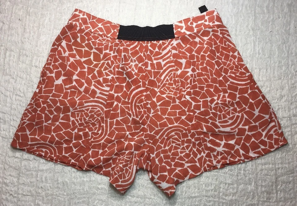 Shorts MAISON OLGA TAMANHO 1 Alimia Seda Boutique Casual Novo com etiquetas - Imagem 4 de 4