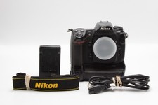 USED Nikon D300 DSLR SC 29,000 - w/ MB-D10  EXTRAS - Read Description 0646H