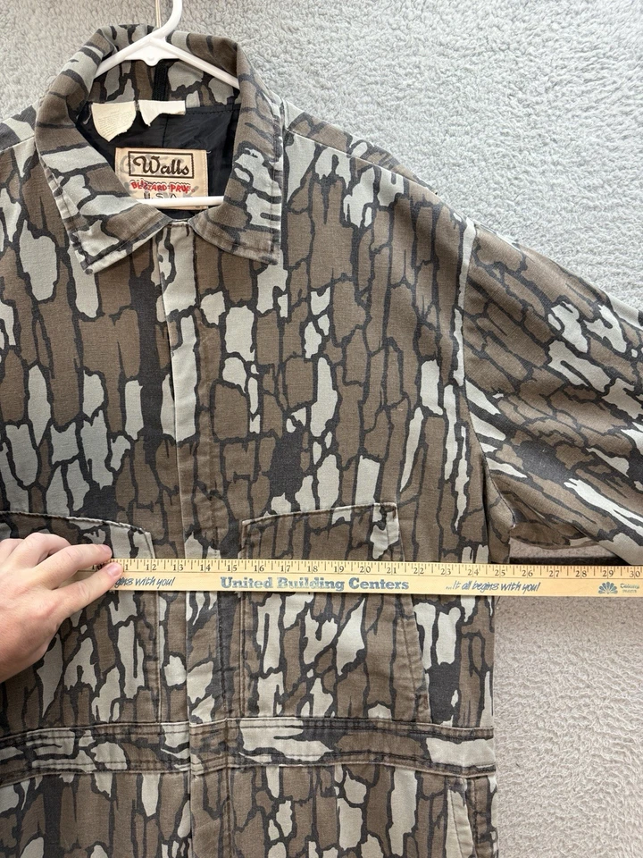 Vintage Walls Coveralls Mens 46x27 Camouflage Blizzard Pruf Trebark Camo 80s 90s - Image 3 of 4