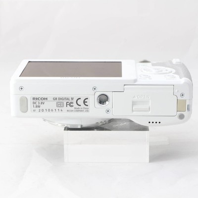 Ricoh GR Digital IV White Edition Compact Camera 1 Shot New