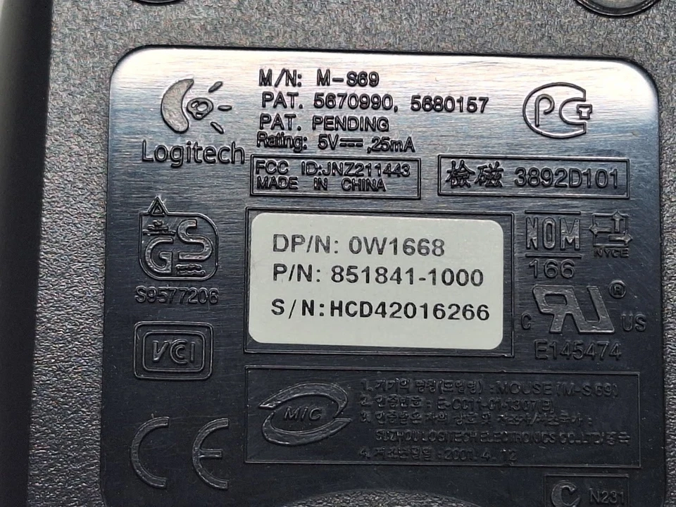 Vintage DELL M-S69 Black PS/2 Scroll Wheel Wired Ball Mouse - Image 4 of 4