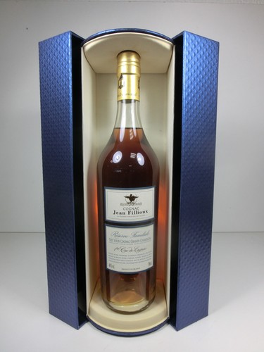 1 Fl. je 0,70 Ltr. no.Vintage Tres Vieille Grande Champagne Cognac Res. D. Fam.