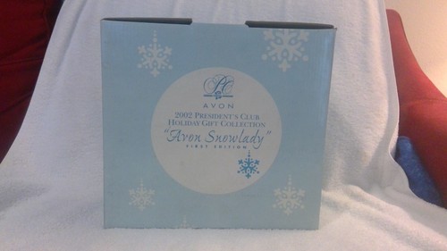 2002 Avon President's Club Holiday Gift Collection "Avon Snowlady" First Edition - Bild 2 von 17