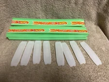 NEW HOT WHEELS FLAME GREEN 12 INCH TRACK WITH 8 WHITE CONNECTORS
