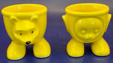 Vintage Teletubby und Winnie Puuh Eierbecher mit Fu&szlig;, Sammlerst&uuml;ck