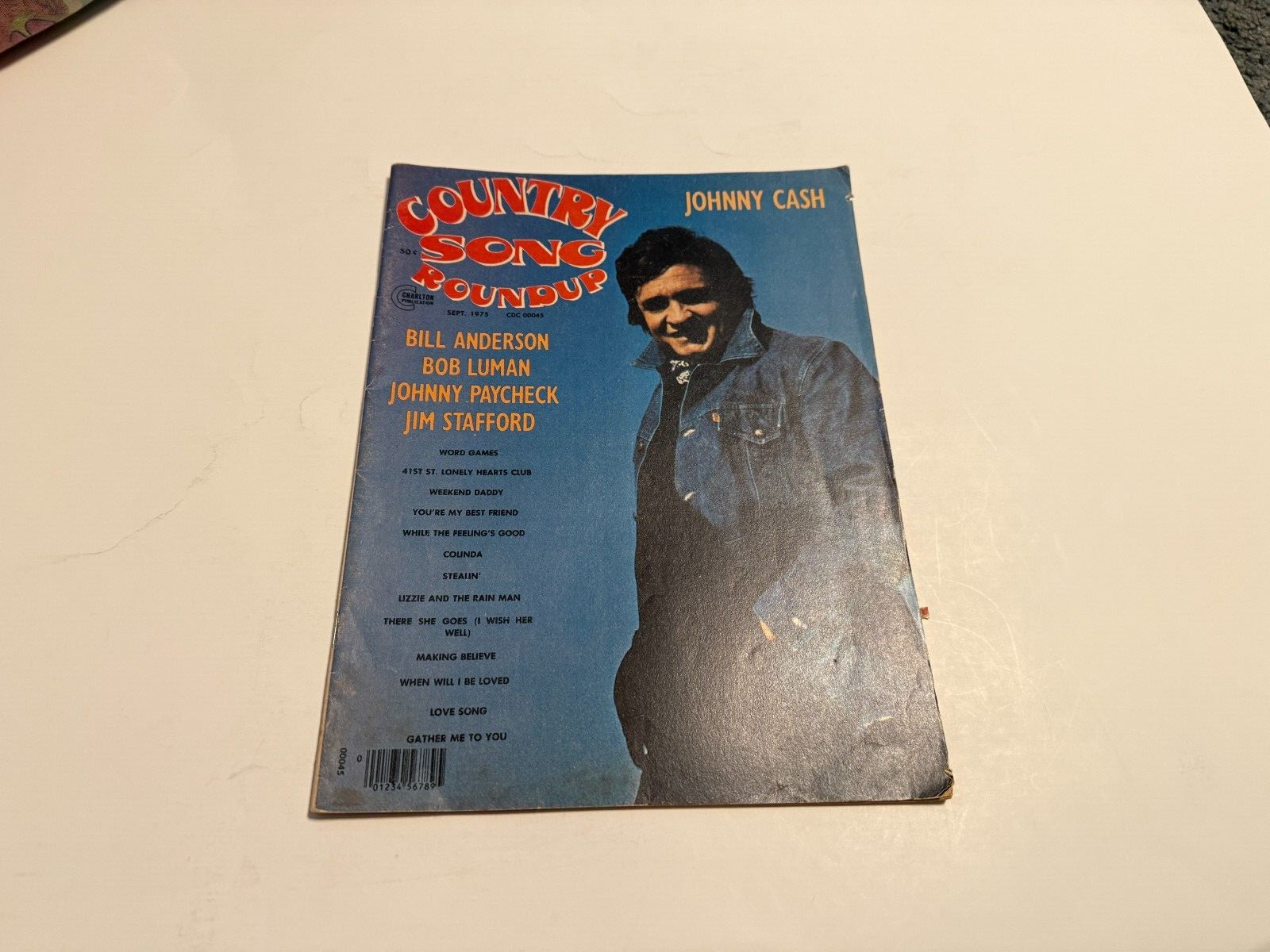 Country Song RoundUp--September 1975-Johnny Cash
