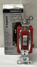 New Legrand Three-Way 15/20A Toggle Switch, Gray RCSB20AC3 GRYCC8 (R15)