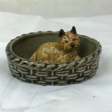 VINTAGE DOG IN A BASKET ORNAMENT FIGURINE FIGURE WESTIE SCOTTIE 