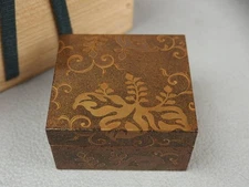 Antique Makie Lacquer Incense Container Kogo Paulownia Design Tea Ceremony Japan