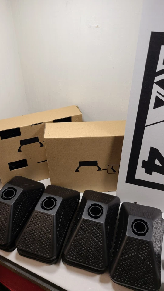 Serie de videojuegos de carreras Velan Studios Hot Wheels Rift Rally para iOS PS4/PS5 Foto 4 de 4