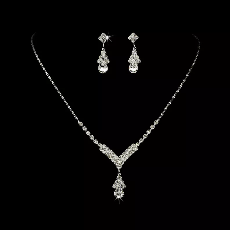 Teardrop bridal shop necklace