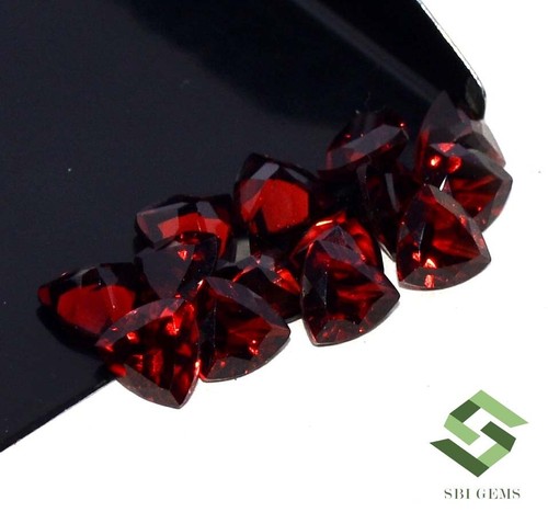 Natural Red Garnet Trillion Cut 6x6 mm Lot 10 Pcs 8.98 CTS Loose Gemstones - Picture 4 of 5