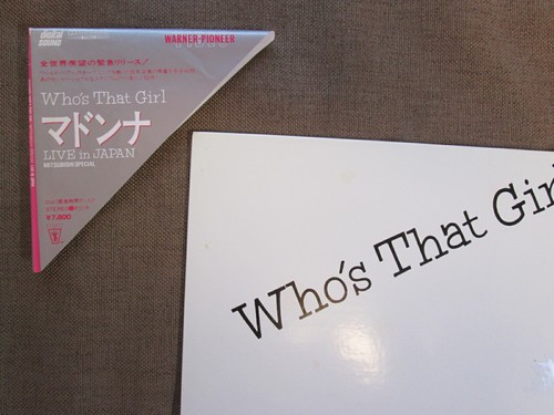 MADONNA Who's That Girl JAPAN Laser Disc LD 08WL-35 w/TRIANGLE OBI+INSERT - Picture 5 of 9