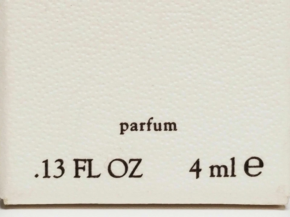 Vera Wang for Her 0.13 oz / 4 ml Eau de Parfum EDP Mini Travel Women SEALED Foto 2 de 3