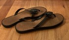 Coach Black Patent Leather Thong Sandal Daisy C print Sz 7 Lindy Flip Flop Women — photo 7