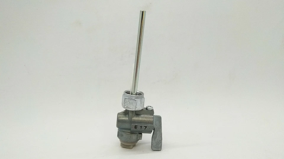 Fuel Cock 雅马哈 DT125 YL2 MX175 HT1 LT2 DT175 MX RS YL RXS NOS 357-24500-20 — 第 2/4 张图片