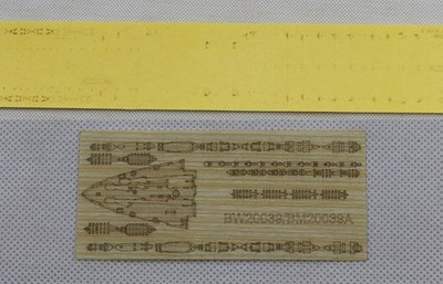 Artwox 1/700 HMS Victoruous 1941 Wooden Deck and Mask for Flyhawk FH1135