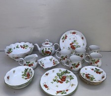 Queens Rosina “Virginia Strawberry” Bone China Tea Set – 20 Pieces
