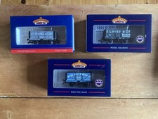 Bachmann Wagons 37-100S Bloomer.37-105A Webb,Hall.37-100J S.Loney.VGC.