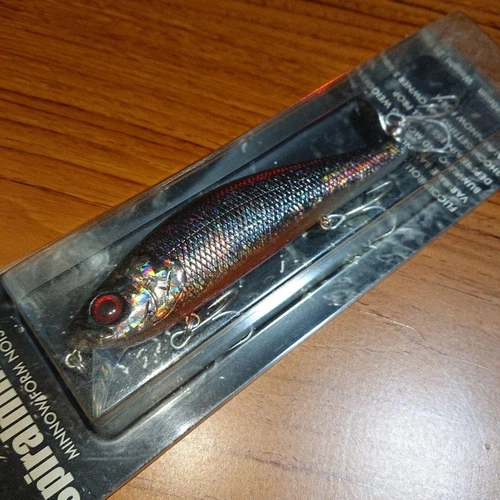 Fishing Lure Depth Spiral Minnow Limited Big Bass Strategy Method