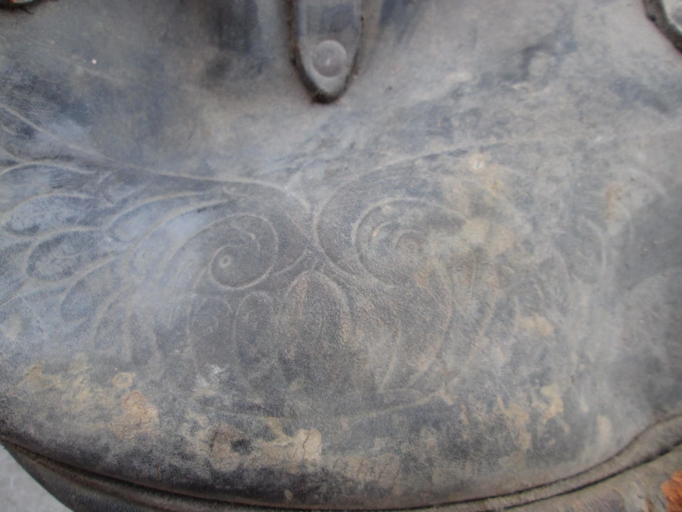 Alforja Harley-Davidson de cuero antigua cabeza plana JD 45 VL UL Foto 3 de 4