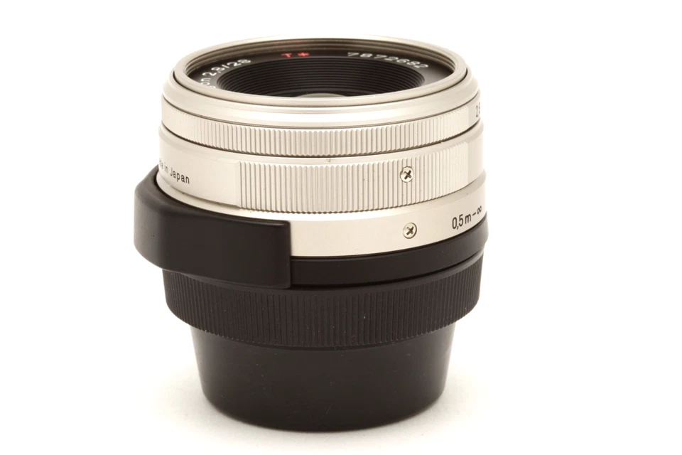 Lente Zeiss Biogon T* Contax 28 mm f2,8 casi nueva para serie G con capucha #49491 Foto 3 de 4