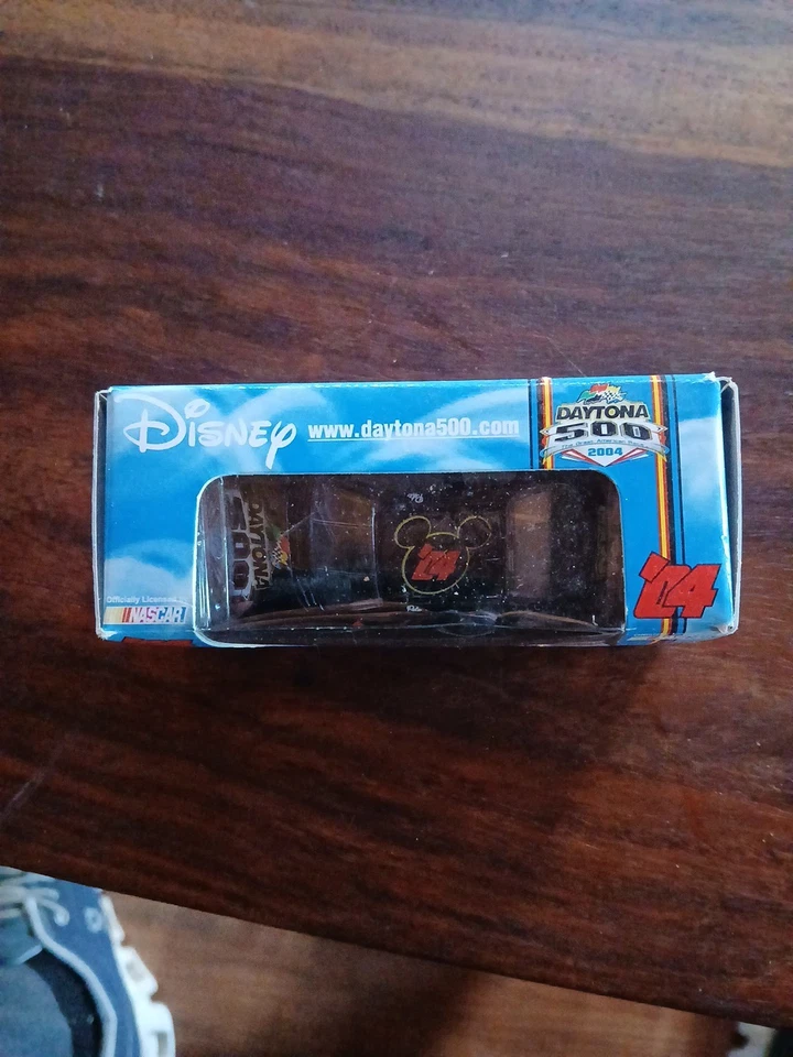 NASCAR Team Caliber Disney 2004 Pete Daytona 500 1:64 Diecast Exclusive Car  - Image 2 of 4