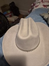 Western Hat White With Band Of Sparkles One Size Womens