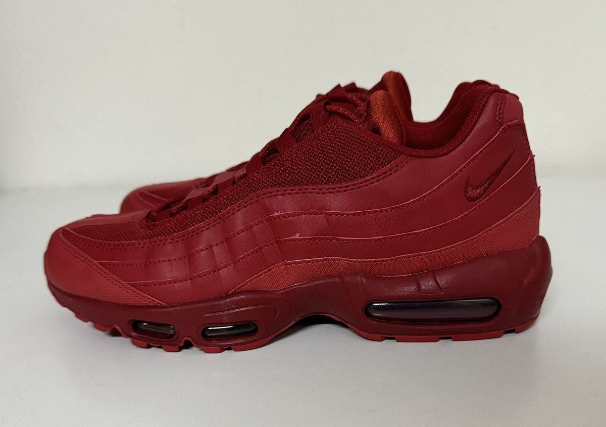 air max 95 triple red
