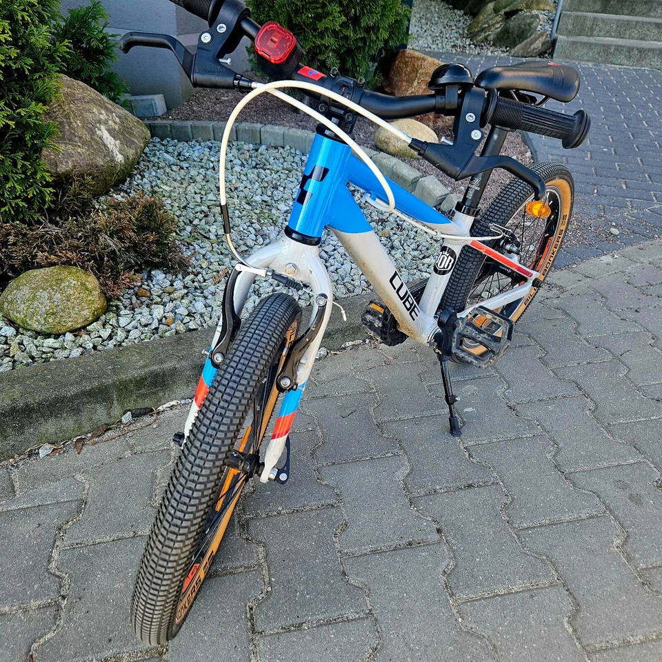 Fahrahrrad CUBE 421500 180 SL