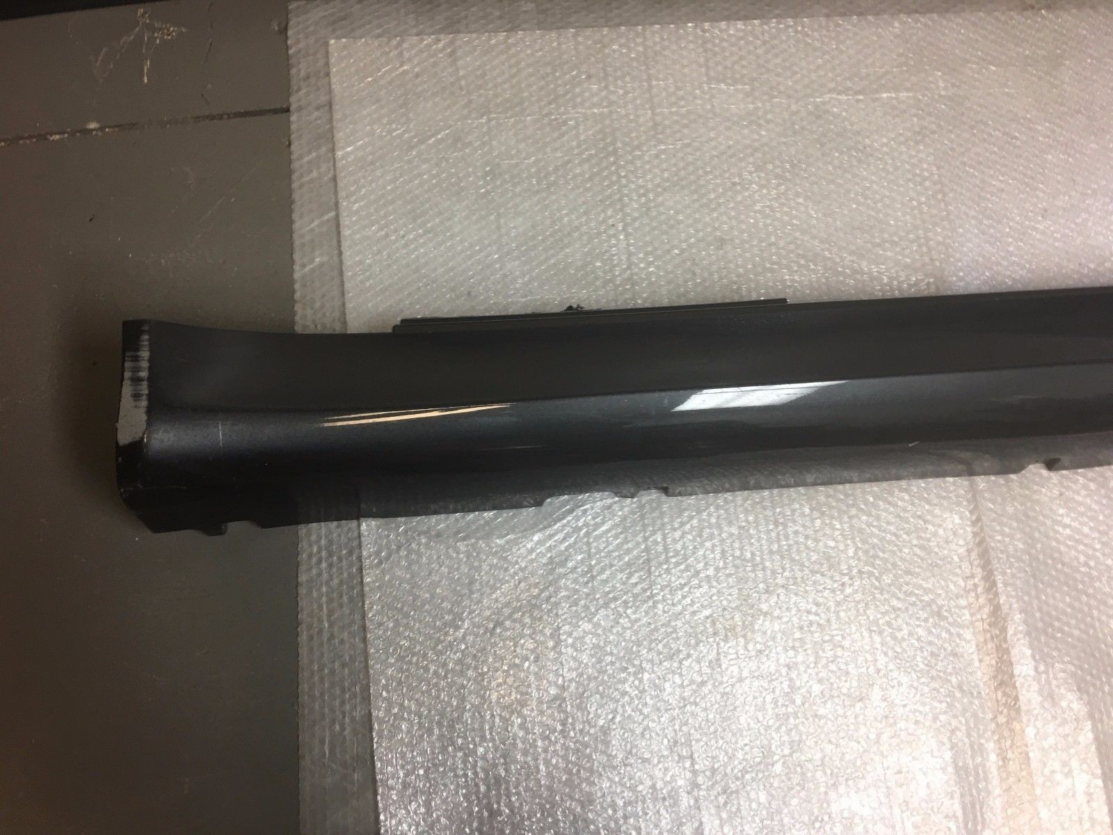 2008-2011 MASERATI QUATROPORTTE ROCKER MOLDING RIGHT SIDE FACTORY OEM