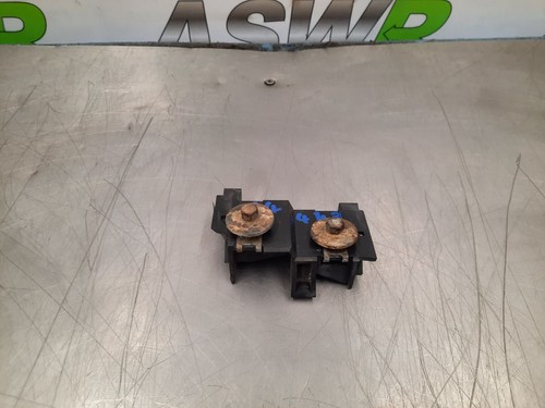 BMW E30 3er Stoßstangenhalter vorne Fahrerseite O/S 51111953098