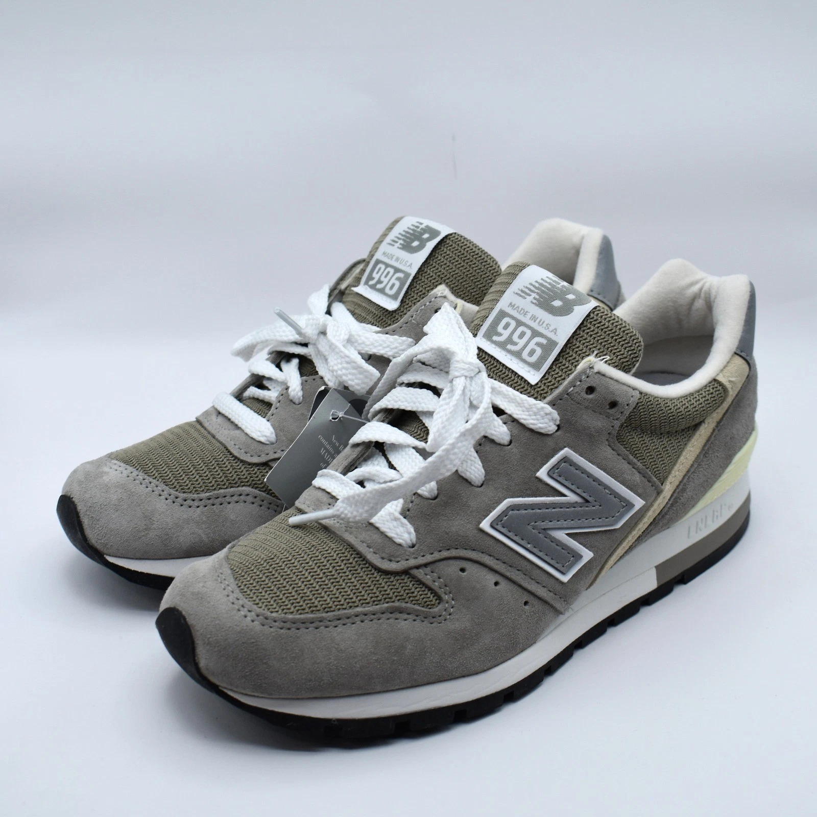 New Balance 996 Made in USA MIUSA Suede Sneakers Size M 7.5 / W 9 Grey U996GR