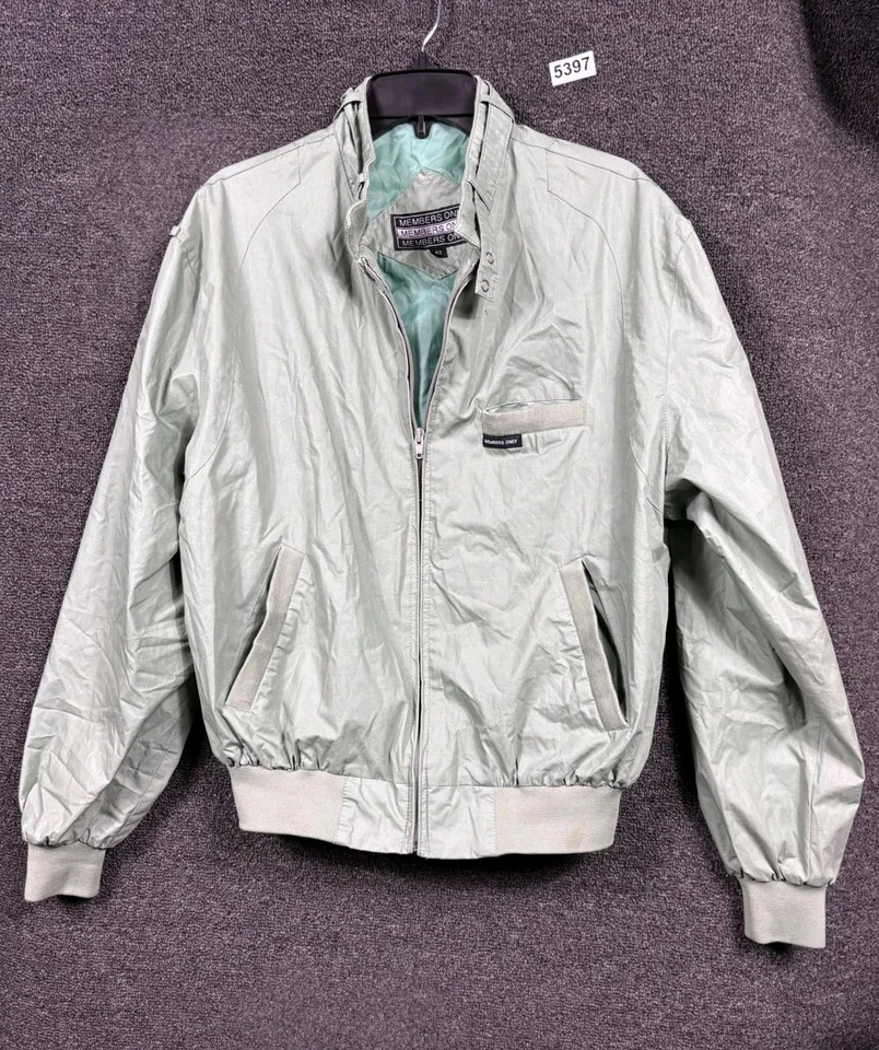 VTG Members Only Jacket Mens 42 Sage Green Bomber Racer Nylon Lined 80s - Image 2 of 4