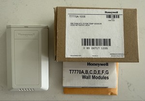 HONEYWELL T7770A1006 / T7770A1006 (NEW IN BOX)