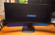 Dell Alienware AW3425DW 34" OLED Curved Gaming Monitor   Cracked Screen   For Pa
