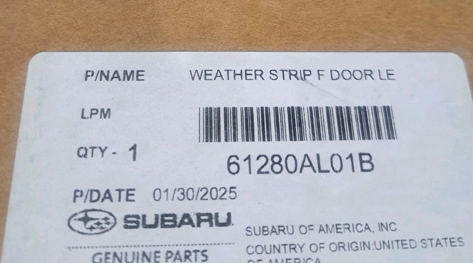 Moldura de cinturón de puerta delantera izquierda OEM 2015-2019 Subaru Legacy Outback 61280AL01B nuevo Foto 2 de 2