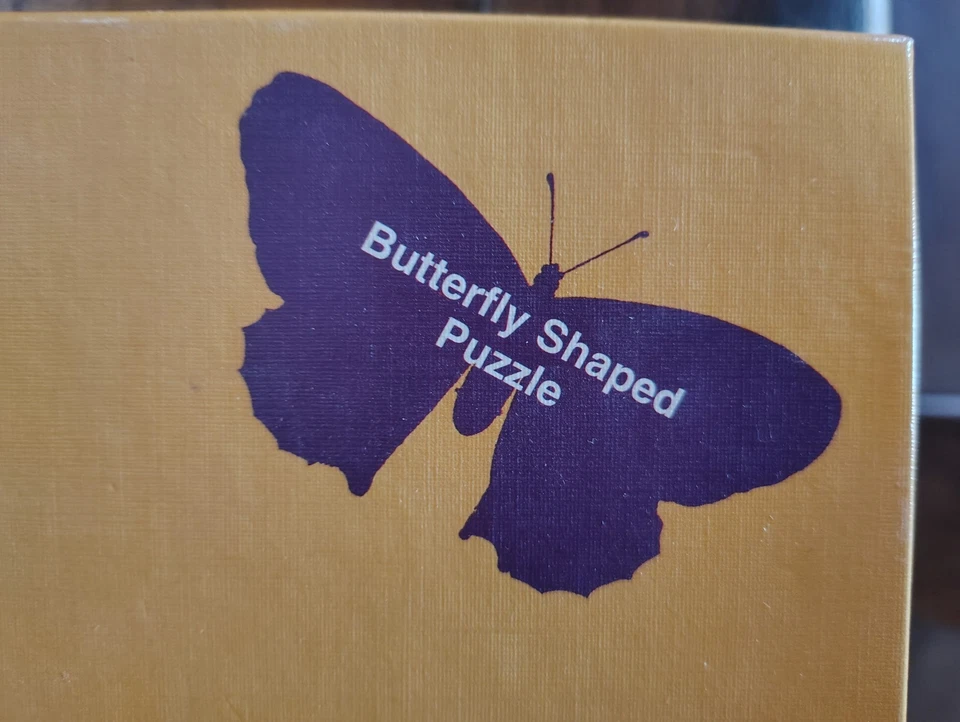 F.X. Rompecabezas Schmid caprichoso en forma de mariposa, 1000 piezas, 1995, 39,5" x 22,5" Foto 2 de 4