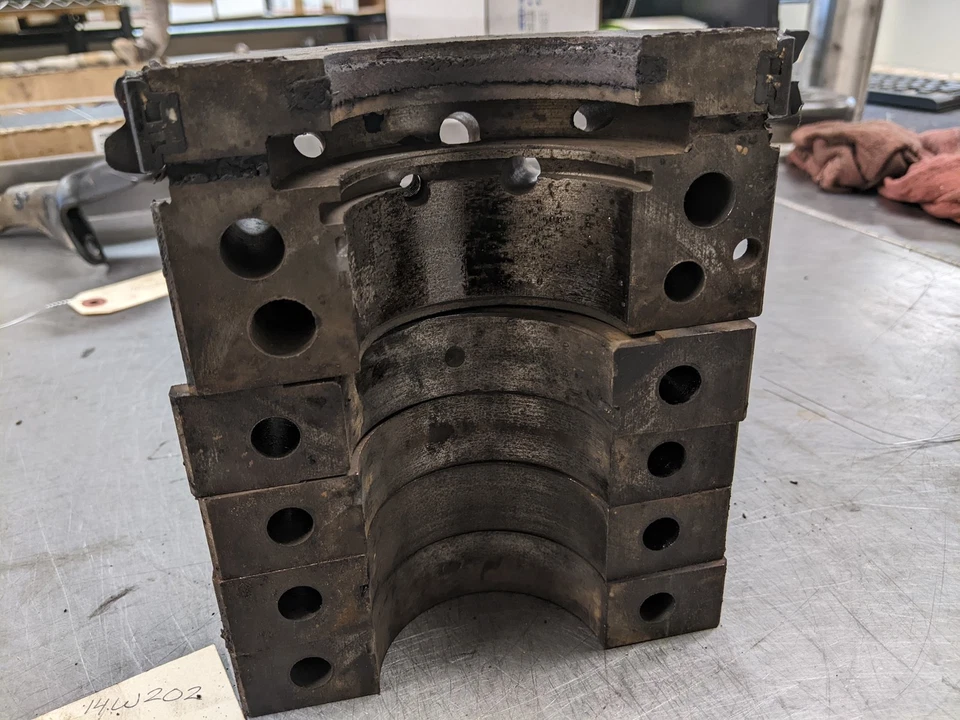 Tapas principales de bloque de motor para 82-84 Oldsmobile Cutlass Supreme 5.0 Foto 2 de 4