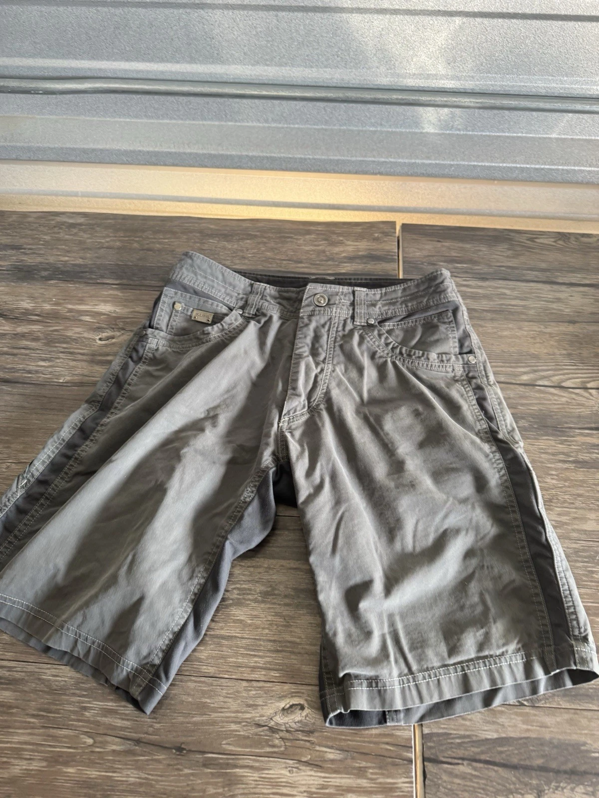 Kuhl Shorts Men 30 Gray Nylon Stretch Hiking Outdoor Activewear