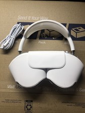 Apple AirPods Max A2096 Over-Ear Headphones With Case Silver Work Great!